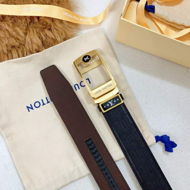 Picture of Louis Vuitton Belts _SKUfw183761526fw